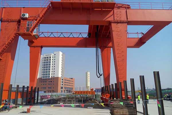 成都行吊 龍門吊 維修 保養